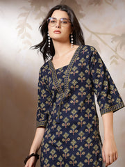 Blue Printed Straight Kurta with Three Quarter Sleeves