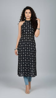 Black Printed Stylish Back Straight Sleeveless Kurta