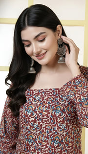 Women Maroon Printed Straight Tunic