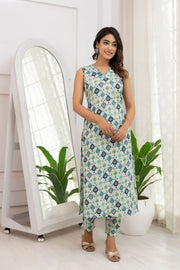 Women Multi Color Printed Straight Kurta With Trouser