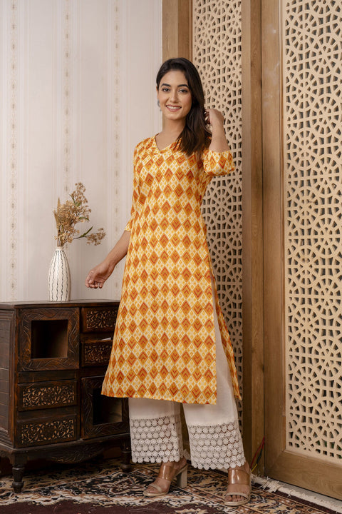 Women Yellow Printed Straight Kurta with Three Quarter Sleeves