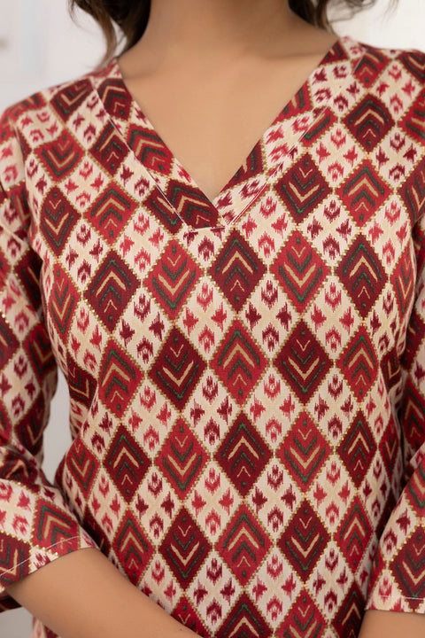 Women Maroon Printed Straight Kurta with Three Quarter Sleeves