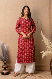 Women Maroon Printed Straight Kurta