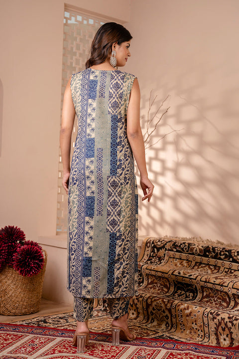 Women Blue Printed Kurta With Trouser