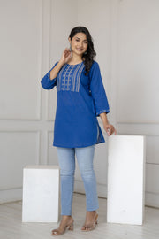 Women Blue Embroidered Straight Tunic