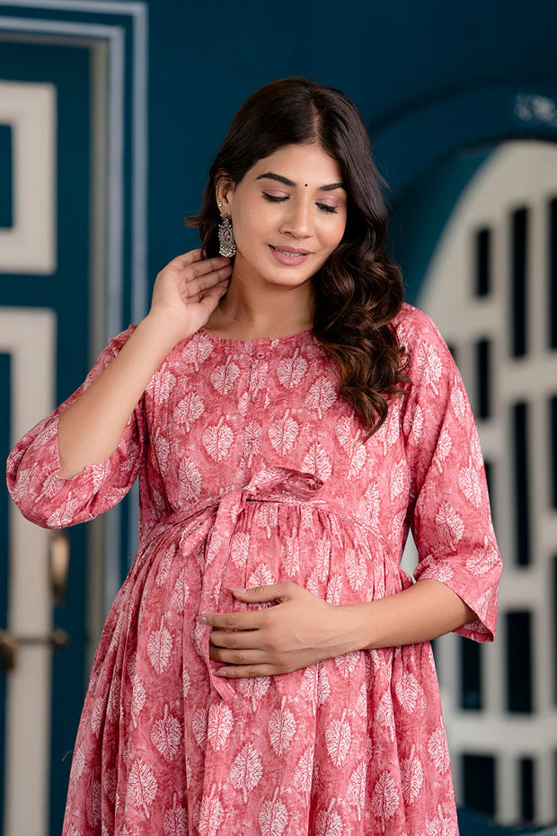 Nayo Pink Printed Maternity Dress For Women