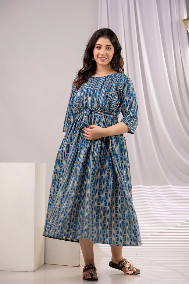 Nayo Navy Blue Printed Maternity Dress For Women