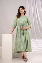 Nayo Green Printed Maternity Dress For Women