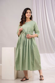 Nayo Green Printed Maternity Dress For Women