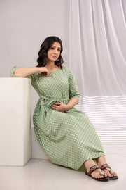 Nayo Green Printed Maternity Dress For Women