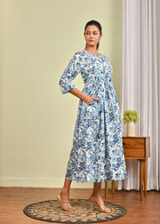 Women Off White & Blue Floral Printed Dress