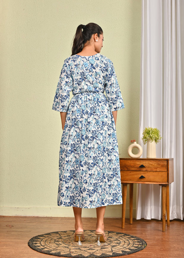 Women Off White & Blue Floral Printed Dress