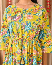 Women Yellow Printed Flared Dress