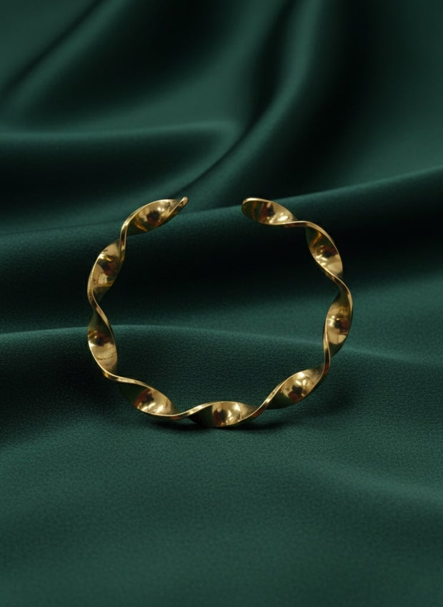 Designer Trending Fancy Bracelet