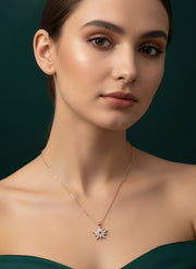 Classic Star Shaped Pandent With Chain