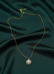 Beautiful Suare Pendant with Chain