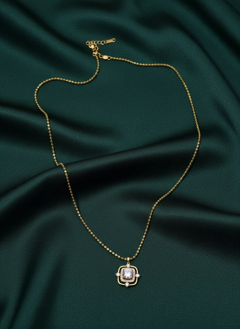 Beautiful Suare Pendant with Chain