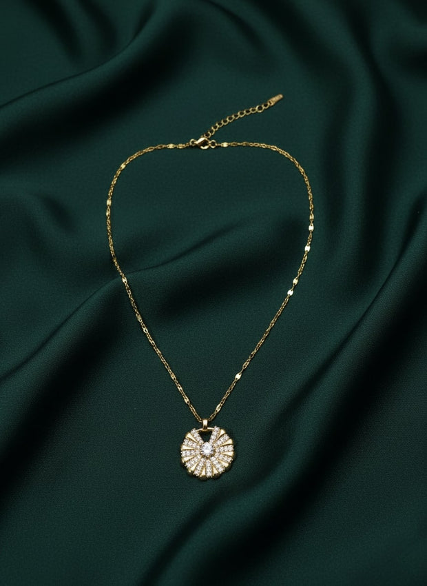 Antique Ad Stone Round Shaped Pandent Chain