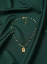 Antique Rose Design Pandent with Minimal Chain