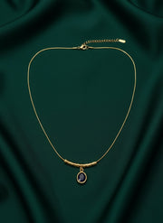 Antique Stone Studded Round Pendant With Chain