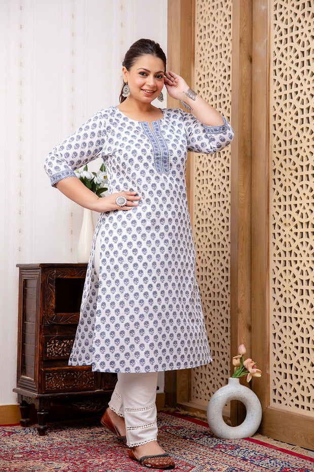 Plus Size White Printed Straight kurta For Women