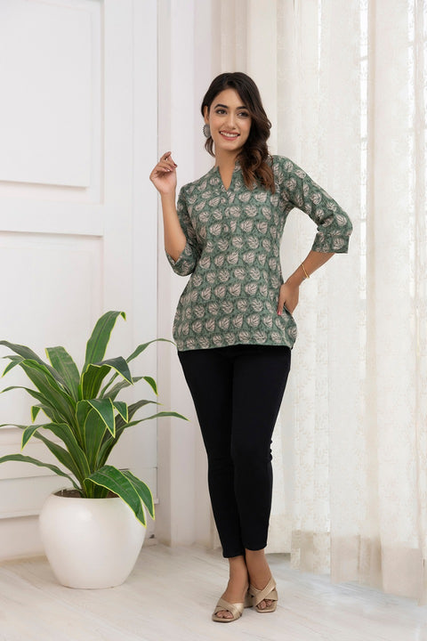 Women Green Printed Straight Tunic