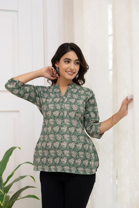 Women Green Printed Straight Tunic