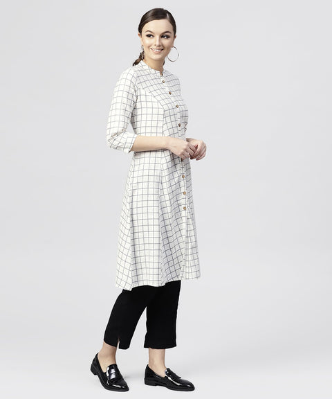 white checked Printed panelled cut A-line kurta with Madarin collar and Front placket