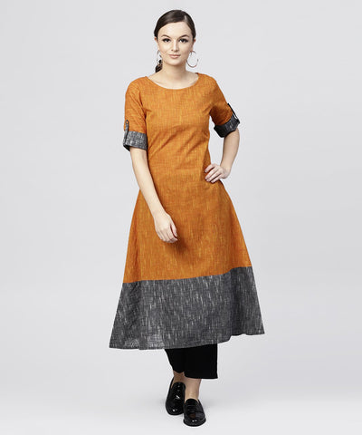 Multi colored Kurta with Round Neck and 3/4 sleeves