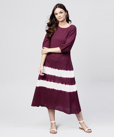 Burgundy tie and dye maxi dress with round neck and 3/4 sleeves