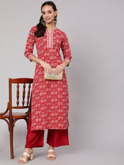 Women Red Geometric Printed Straight Kurta With Three Quarter Sleeves