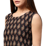 Black printed sleeveless cotton A-line kurta