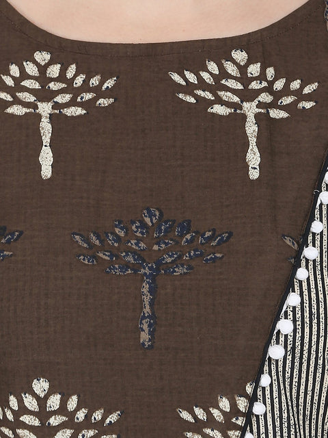 Brown printed half sleeve cotton A-line kurta with yoke design