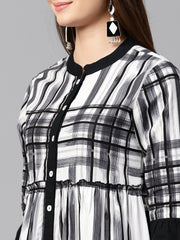 Black check 3/4th sleeve front open kurta