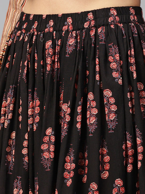 Black printed 3/4th sleeve blouse with black printed flared skirt
