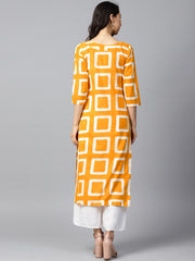 Yellow printed 3/4th sleeve cotton straight kurta