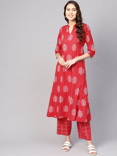 Women Red & White Printed Kurta with Trousers