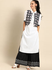 Nayo Women White Calf Length Short Sleeves Straight Solid Cotton Kurta with Jacket