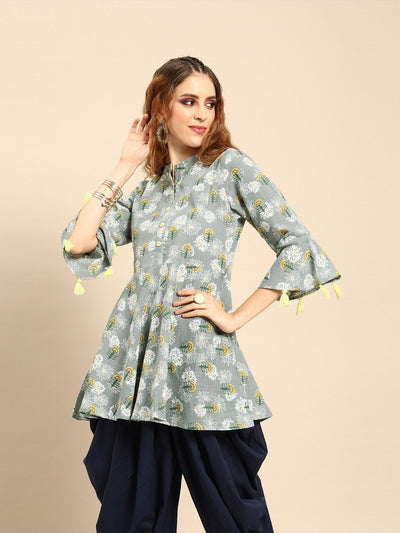 Women Grey  Printed Flared Floral Knitted Pure Cotton Kurti