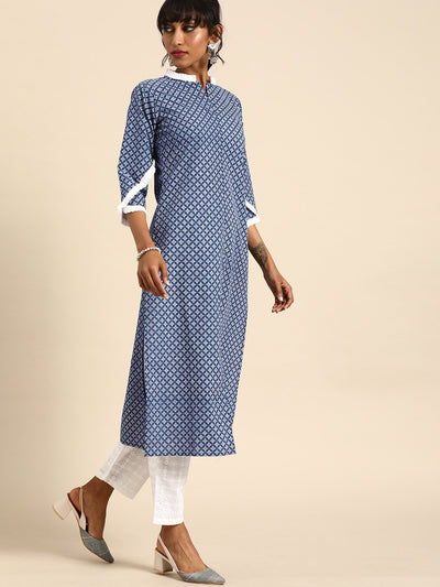 Women Indigo Blue Calf Length Three-Quarter Sleeves Straight Ethnic Motifs Printed Cotton Kurta