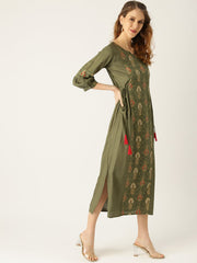 Women Green Ethnic Motifs Printed V-Neck Viscose Rayon Maxi Dress