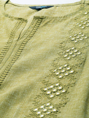 Women Green Calf Length Three-Quarter Sleeves Straight Solid Embroidered Cotton Kurta