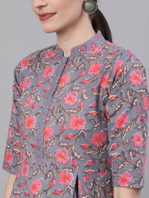 Women Grey Three-Quarter Sleeves Flared Kurta With Palazzo