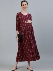 Women Maroon Printed Flared Maternity Dress With Three Quarters sleeves & Belt