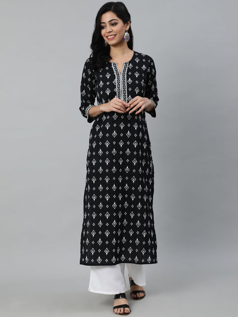 Women Black Printed Straight Kurta With Three Quarter Sleeves