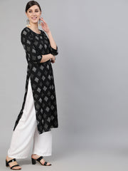 Women Black Geometric Printed Straight Kurta With Three Quarter Sleeves