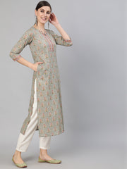 Women Grey Floral Printed  Straight Kurta With Three Quarter Sleeves