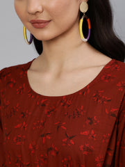 Women Maroon Printed Tiered Dress With Three Quarter Sleeves