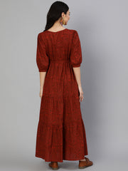 Women Maroon Printed Tiered Dress With Three Quarter Sleeves