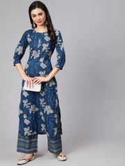 Women Blue Floral Printed Straight Kurta With Three Quarter Sleeves